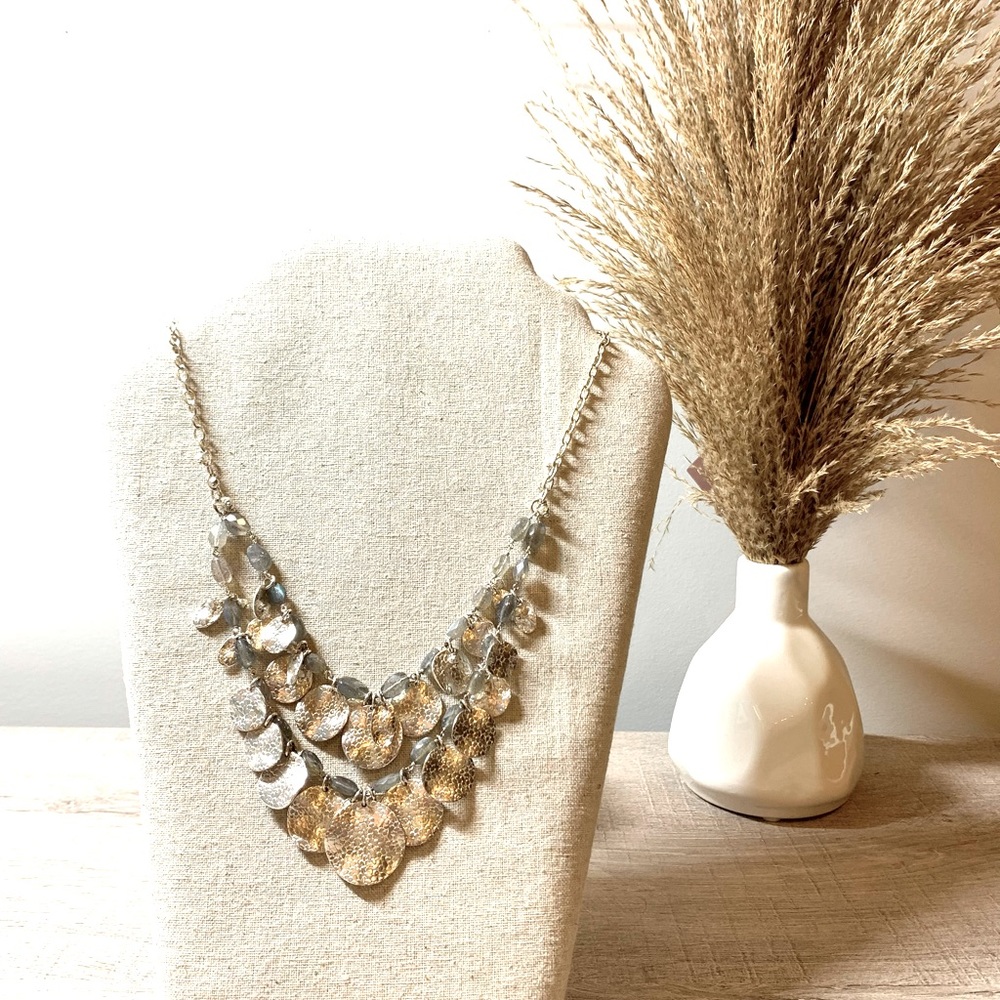 Stella and Dot Silver Neckllace